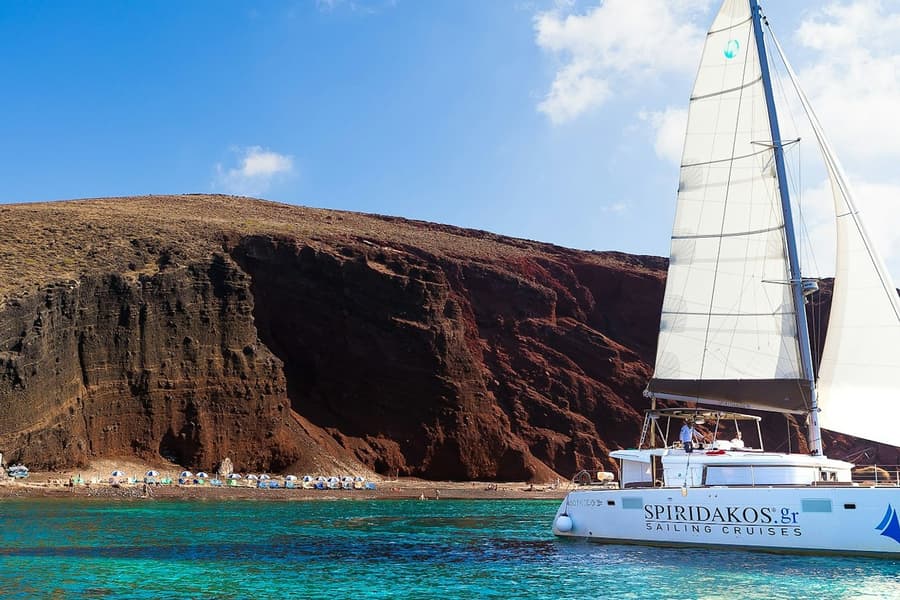 Santorini: Classic Catamaran Cruise + BBQ + Drinks + Transfers, Firá
