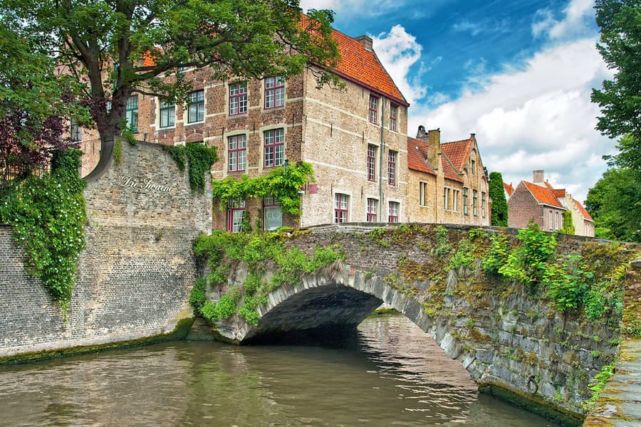 From Amsterdam: Full-Day Bruges Guided Tour, at Overhoeksplein