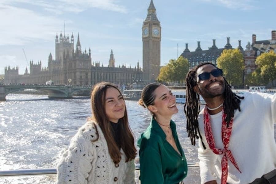 London: Sightseeing Cruise Flexible Ticket, at Thames River Cruises
