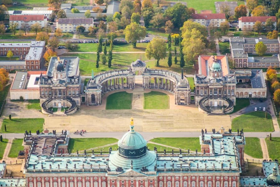 Potsdam & Sanssouci Palace: Guided Tour from Berlin tickets