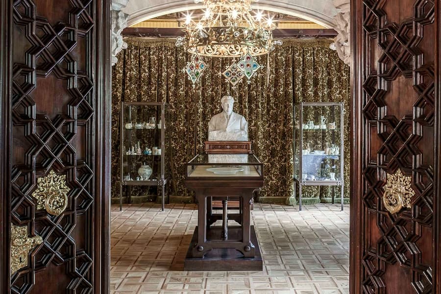 Casa Amatller: Guided Tour, at Casa Amatller