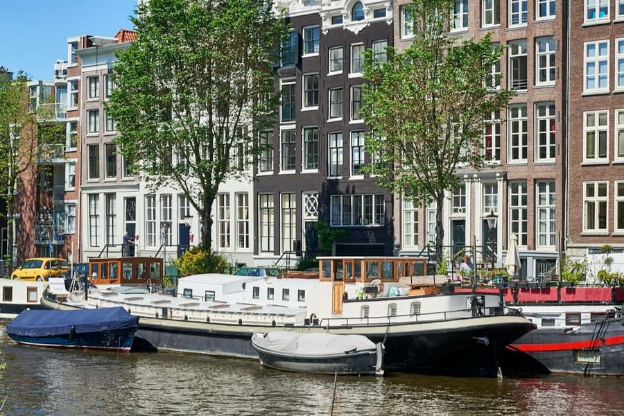 Amsterdam: Semi-Private Wine Cruise, at Amsterdam Canal Cruises