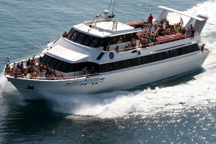 Tremiti Islands: Guided Boat Tour from Vieste, Vieste