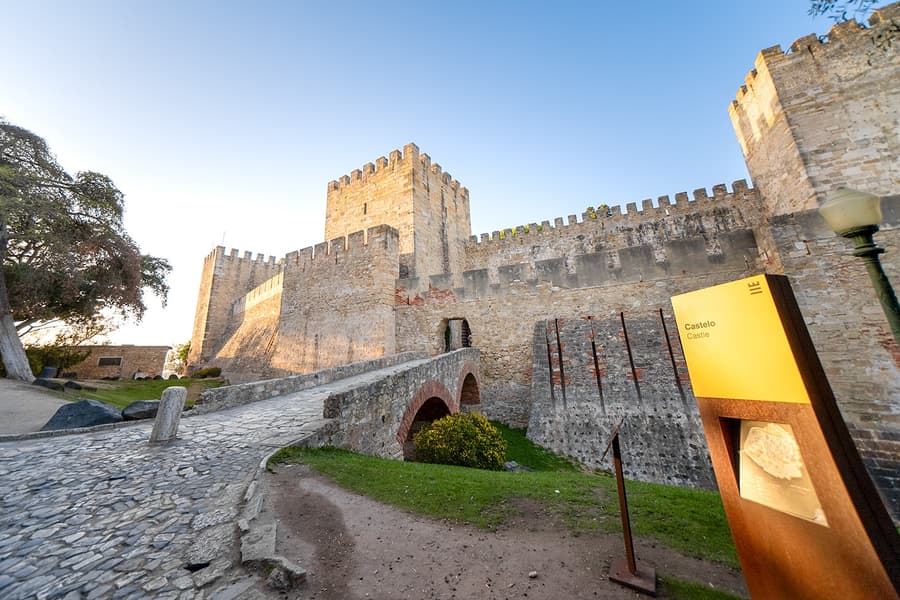 Geführte Tour durch das Castelo de São Jorge, at Restaurante Conqvistador, Lisbon and Sintra
