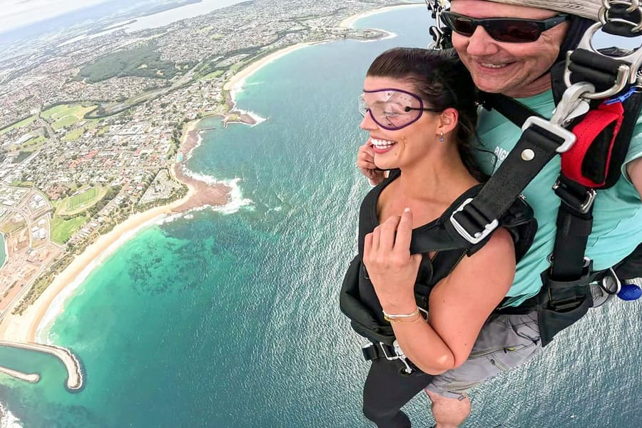 Tandem Skydive at Shellharbour Beach tickets at BIGWAVE SKYDIVE