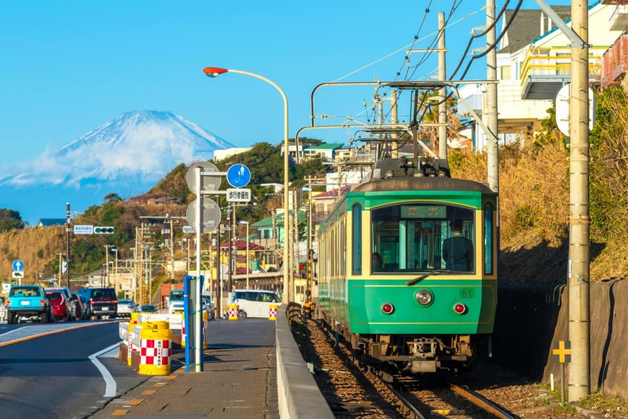 From Tokyo: Kamakura & Yokohama Night Tour with Enoshima, Enoden Train, Yokohama Red Brick Warehouse, & More, Tokyo