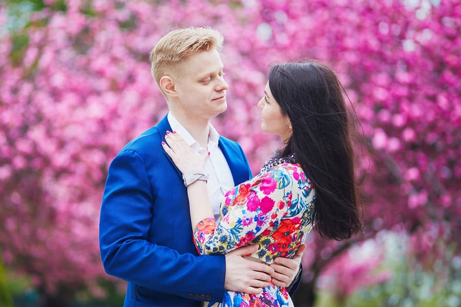 Romantic Photoshoot for Couples in Paris tickets at Théâtre National de Chaillot