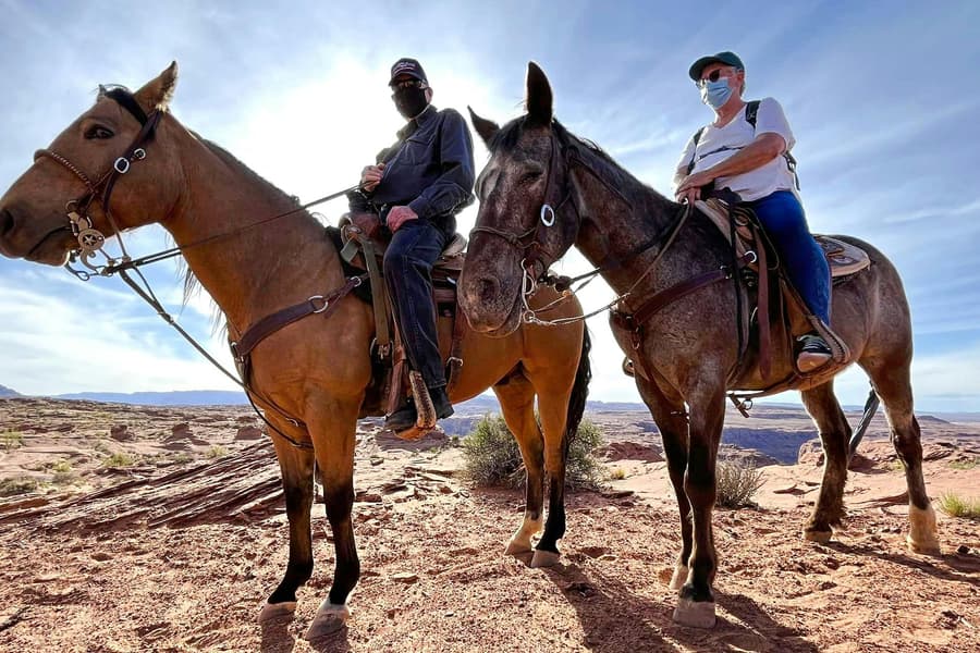 Page: 1 Hour Horseshoe Bend Trail Ride, Page