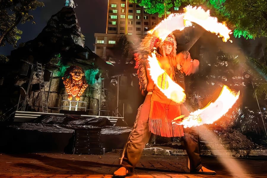 بلیط های پارک شبانه سانوی لاگون, at Sunway Lagoon Theme Park, Kuala Lumpur