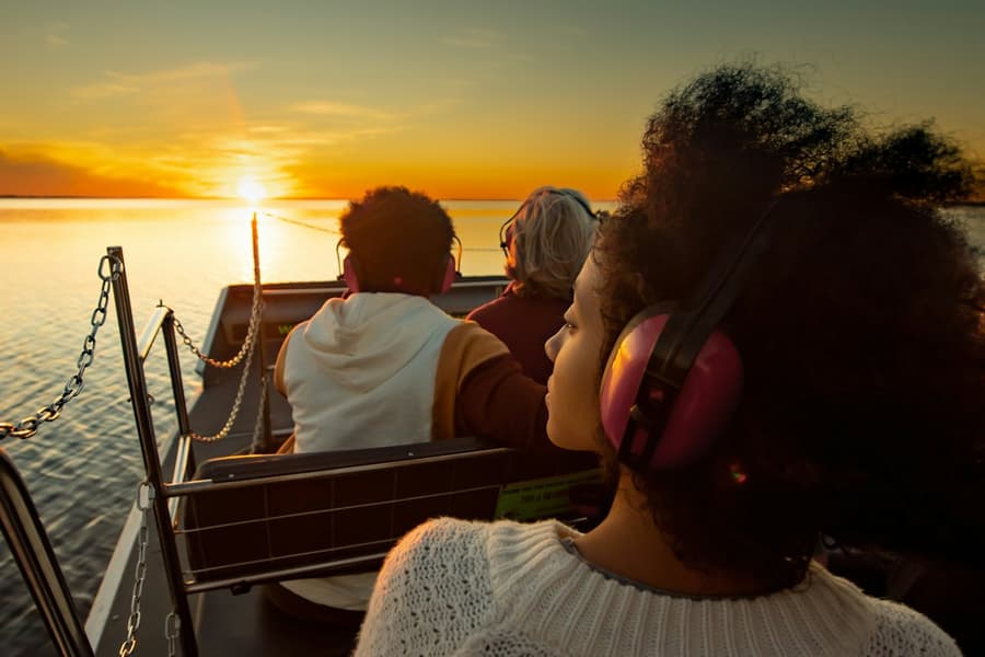 Kissimmee: 1-Hr Boggy Creek Sunset Everglades Airboat Tour, at Boggy Creek Airboat Adventures, Orlando
