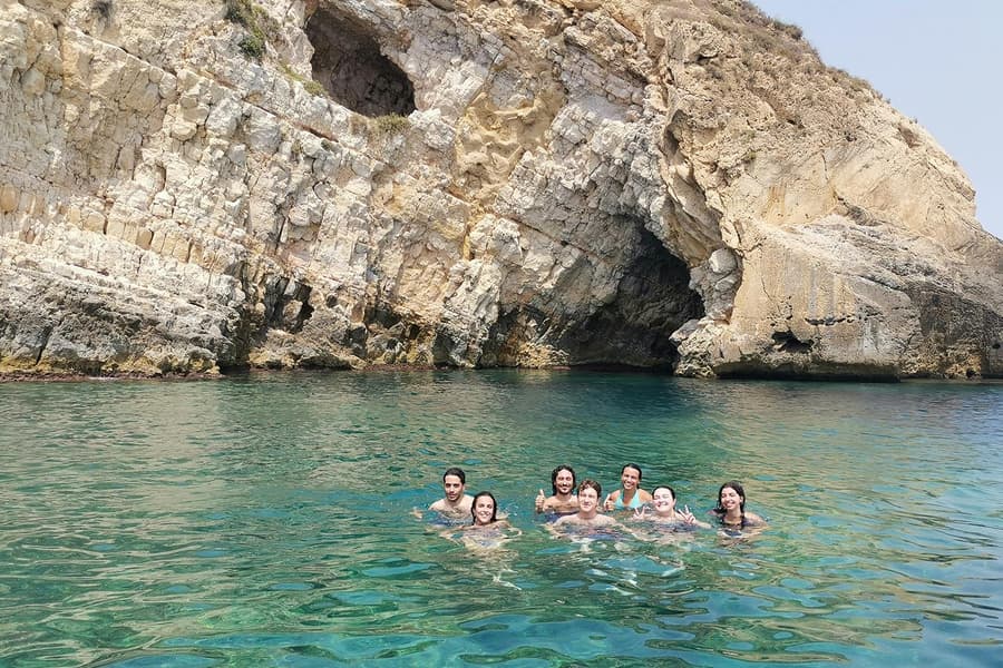 Sightseeing Cruise to Ortigia Island & Sea Caves, Siracusa