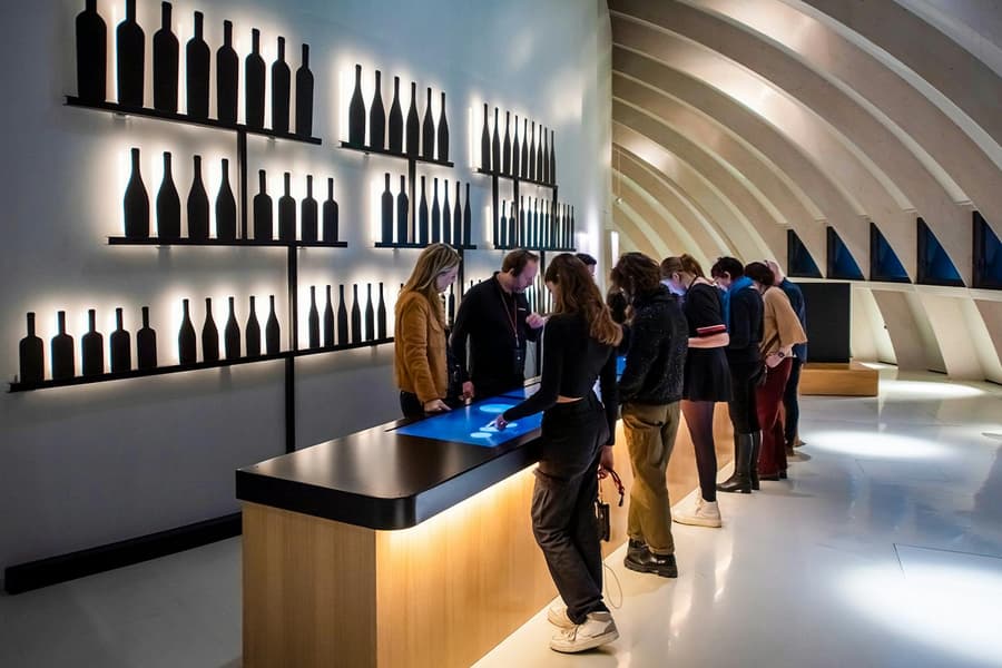 Tickets to Cité du Vin with Self-Guided Audio Tour & Wine Tasting, Bordeaux