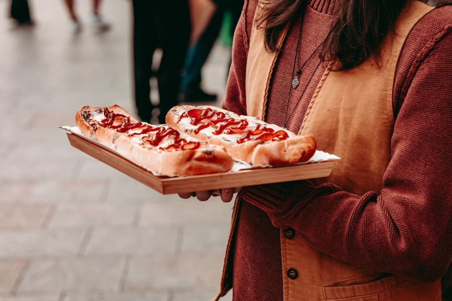 Krakow:Polish Food Tasting Tour with Vodka & Local History, Kraków