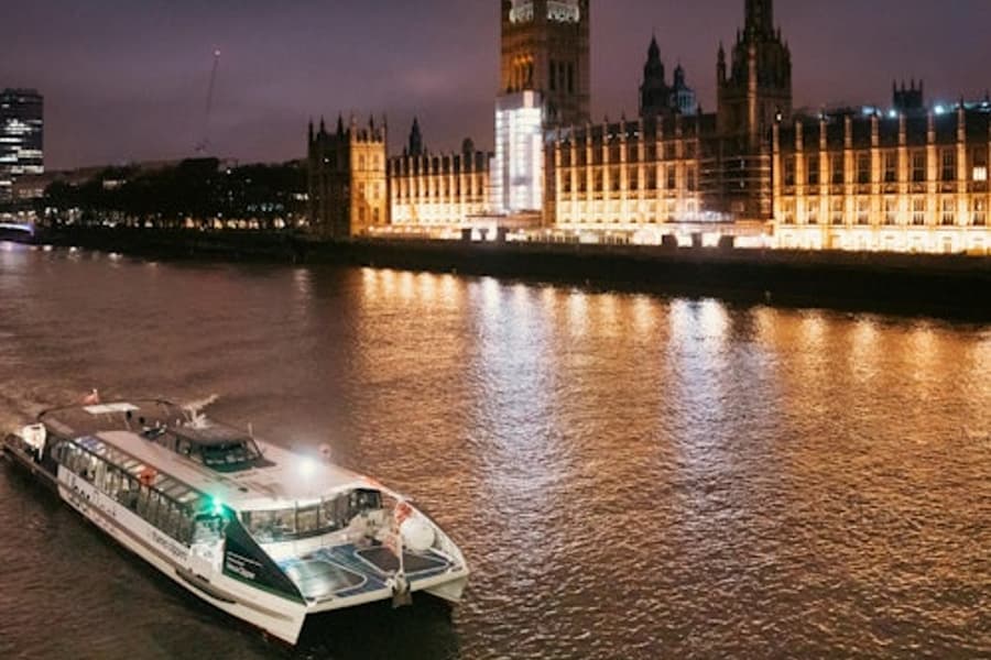 Uber Boat by Thames Clippers: 2-Day Hop-on Hop-off Sightseeing Pass, at Thames River Cruises