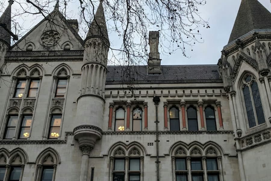 London: The City of Wizard Exploration Game, at Harry Potter Tours