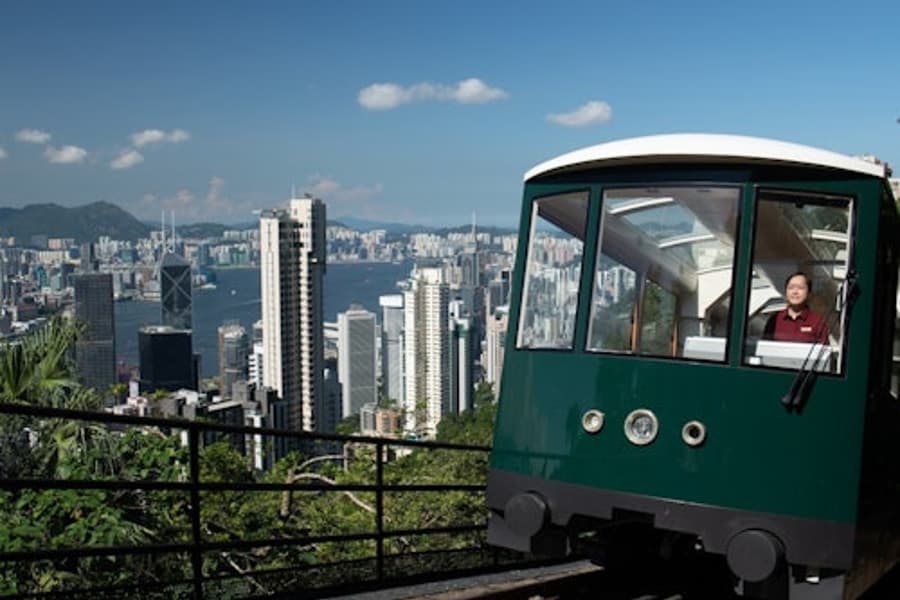 Hong Kong: Passi del tram del Peak + Entrada a la Terrassa del Cel 428, at Peak Tram Sky Terrace 428, Hong Kong Island