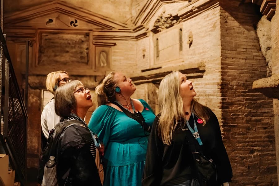 Catacombs of St. Callixtus Guided Tour with Transfers tickets, Rome