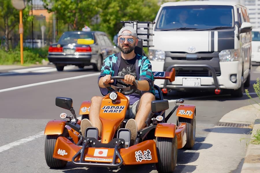 Osaka: Castle, HARUKAS 300 & Namba 90-Min Go-Karting Experience by JAPANKART, Osaka
