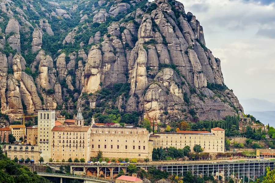 Montserrat Experience, at Montserrat Mountain