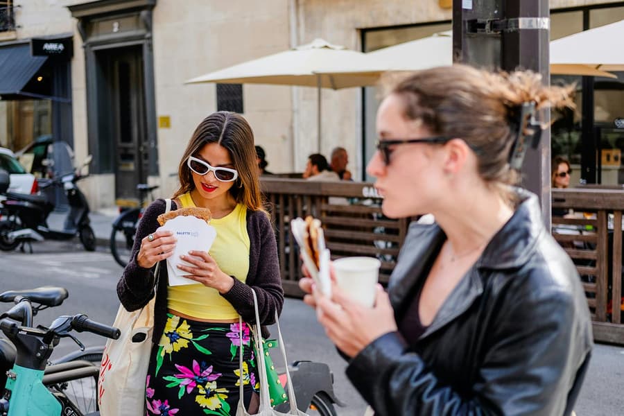 Emily in Paris Food Tour, Paris