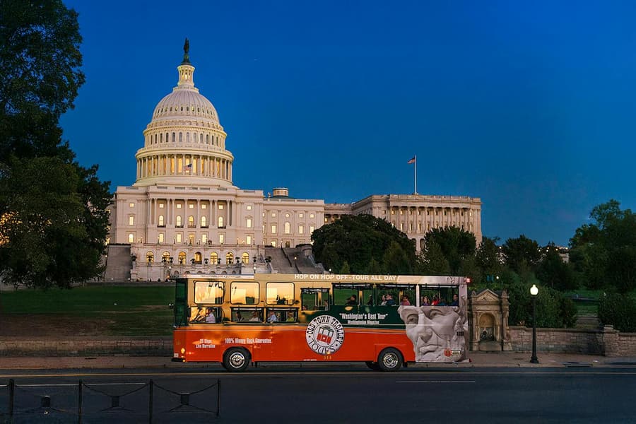 Guided Moonlight Bus Tour of Washington DC, Washington DC