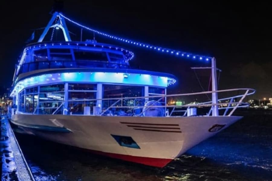 Hamburg: Elbe River Saturday Night Boat Party tickets at Hamburg Boat Tours