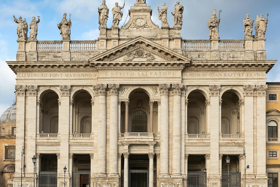 Basilica di San Giovanni & Vatican Museums: Guided Tour, Rome