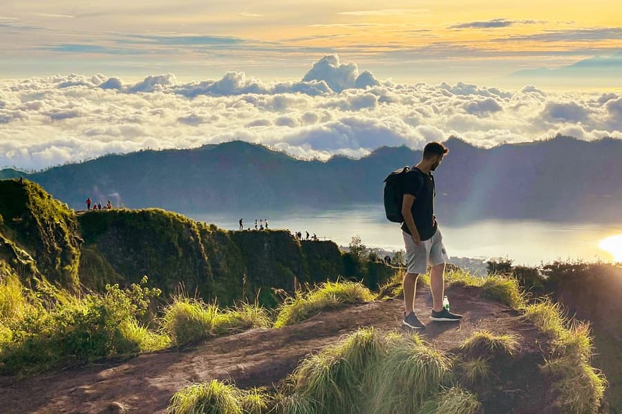 Mount Batur Sunrise Trek with Guide, Breakfast & Hotel Transfers , Bali