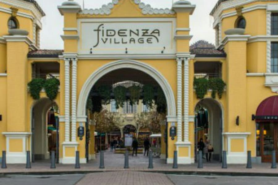 Shopping Tour to Fidenza Village from Milan, at Designer Outlet Shuttle Bus from Milan