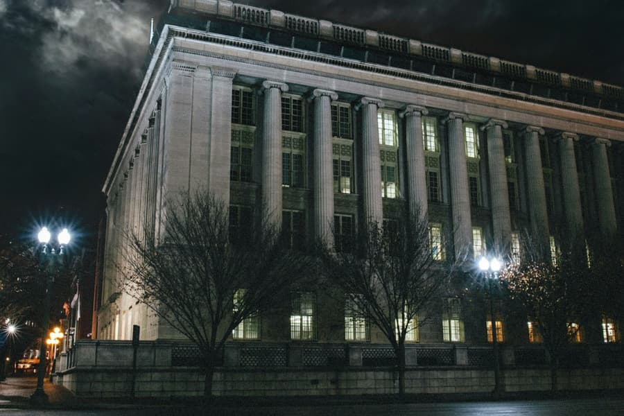 Washington DC: Guided Haunted Pub Crawl, at Washington DC City Tours, Washington DC