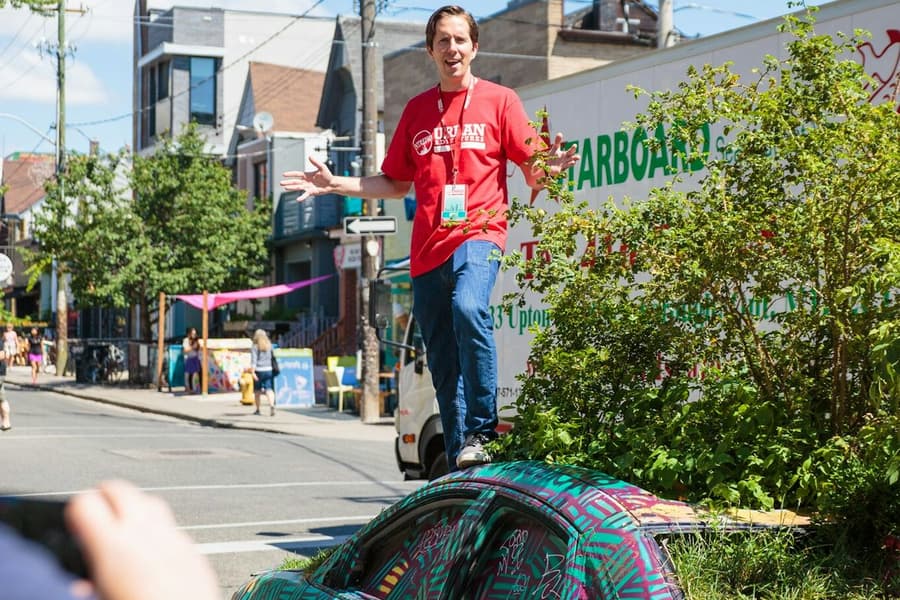 Toronto Walking Tour: Kensington Market & Chinatown, Toronto