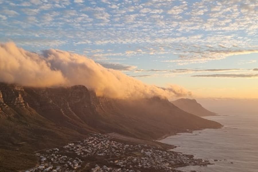 Cape Town: Hành Trình Leo Núi Lions Head Mặt Trời Mọc Hoặc Hoàng Hôn Có Hướng Dẫn, at Lions Head, Cape Town