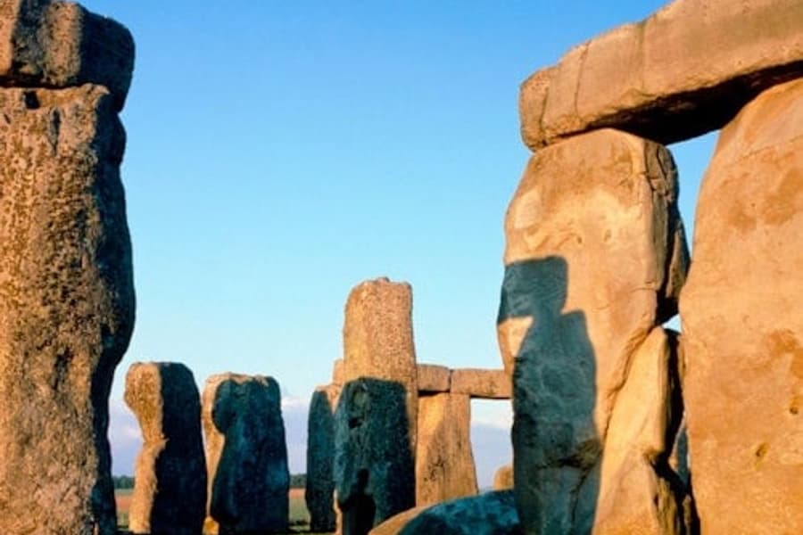 Stonehenge, Windsor Castle & Oxford: Day Trip from London tickets at Stonehenge & Bath Tours from London