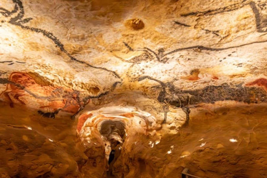 Lascaux IV: Self Guided Tour + Audio Guide, Montignac Lascaux