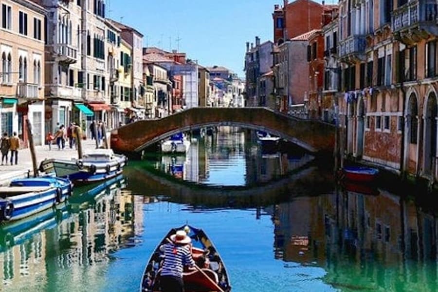 Venice Rialto & Jewish Quarter: Guided Walking Tour, at Venice Walking Tours