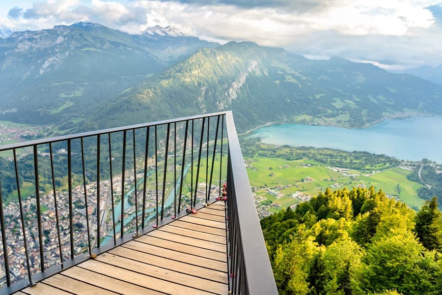 Vé Khứ Hồi Tàu Leo Núi Harder Kulm, at Brienzstrasse 1, Interlaken