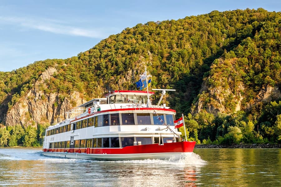 Krems & Melk: Wachau Valley Cruise on Danube River, Vienna