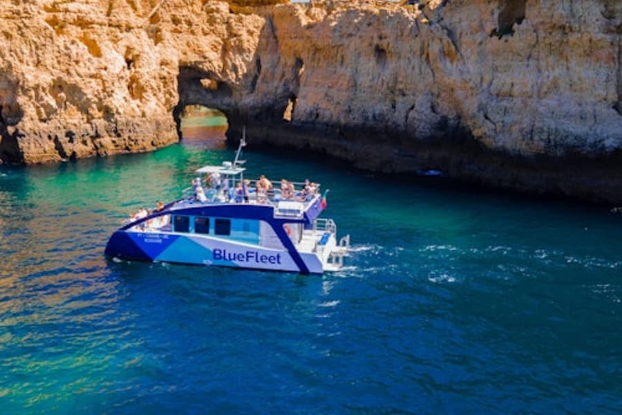 Tour amb Catamarà amb dinar des de Lagos, Lagos