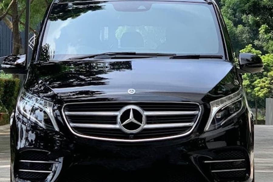 Athens: Private Minivan Transfer To/From Athens Airport and Piraeus Port, at Athens Airport Transfers