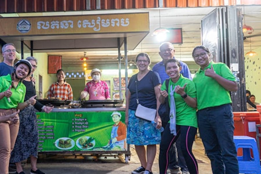 Siem Reap Foodies Vespa Tour, Siem Reap