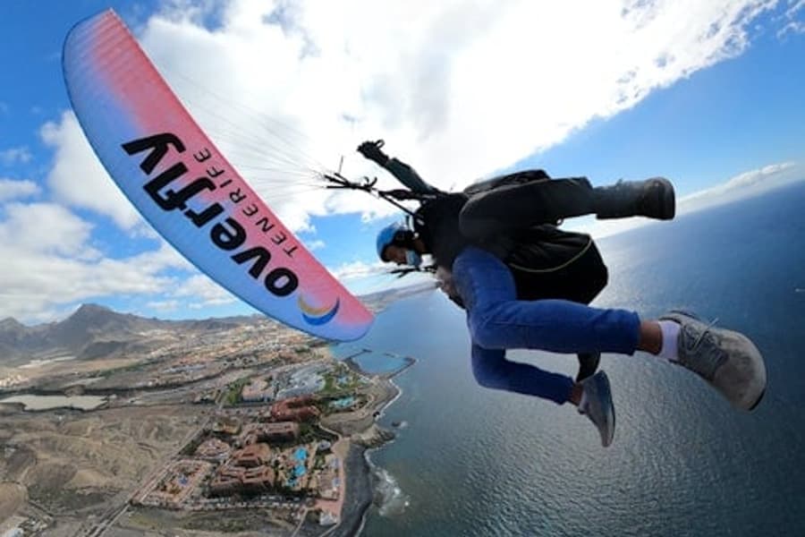 Tenerife: High Performance Paragliding Flight, Tenerife