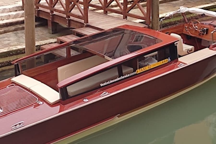 Venice: Private Water Taxi From/To Santa Lucia Train Station & Your Hotel tickets at Venice Transfers from Saint Lucia station