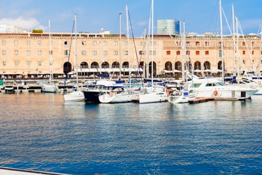 History Museum of Catalonia: Skip The Line, at Museu d'Història de Catalunya