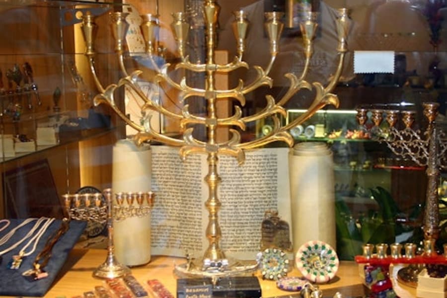 Venice: Jewish Quarter Guided Tour with Synagogue Entry Ticket, at Venice Walking Tours, Venice