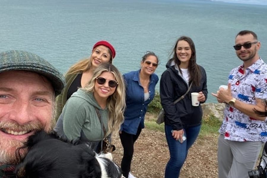 Dublin Coastal Walk: Guided Tour + Pint