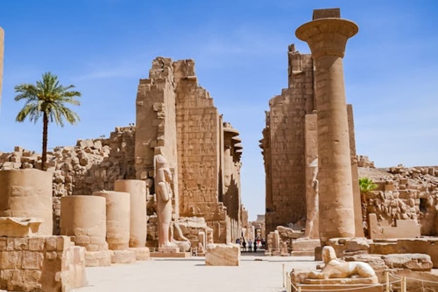 لکسر سے مشرقی و مغربی بینکوں کا دورہ, Luxor