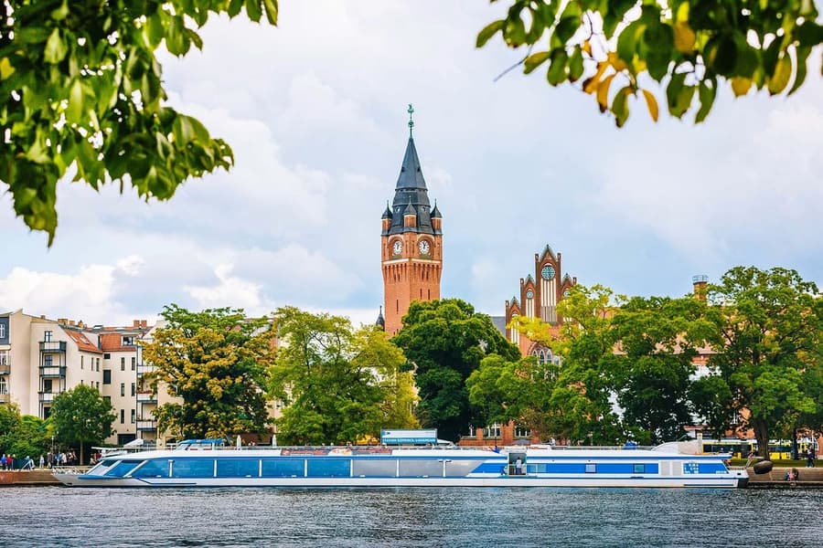 3-Hour Spree Cruise to Müggelsee lake from Berlin-Treptow, at Hafen Treptow
