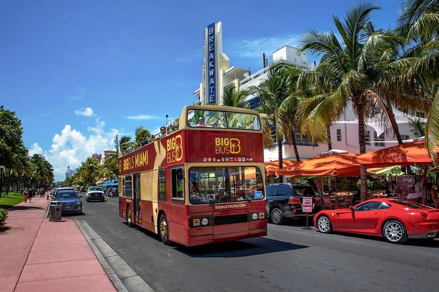 Kombiticket (30% sparen): Miami Bustour + Tickets für Millionaire's Row Kreuzfahrt, at Big Bus Tours Miami, Miami