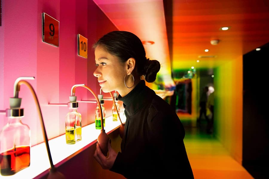 Entrades per a l'Experiència de Còctels Bols amb Guia d'Audio, at House of Bols, the Cocktail & Genever Experience, Amsterdam