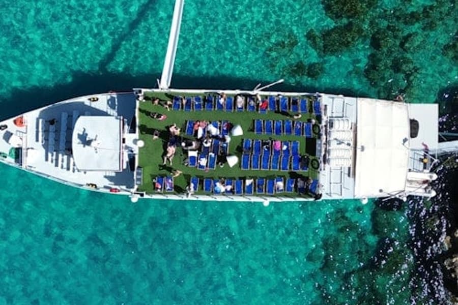 Gozo, Comino, Blue & Crystal Lagoon: Guided Boat Tour, Ghajnsielem